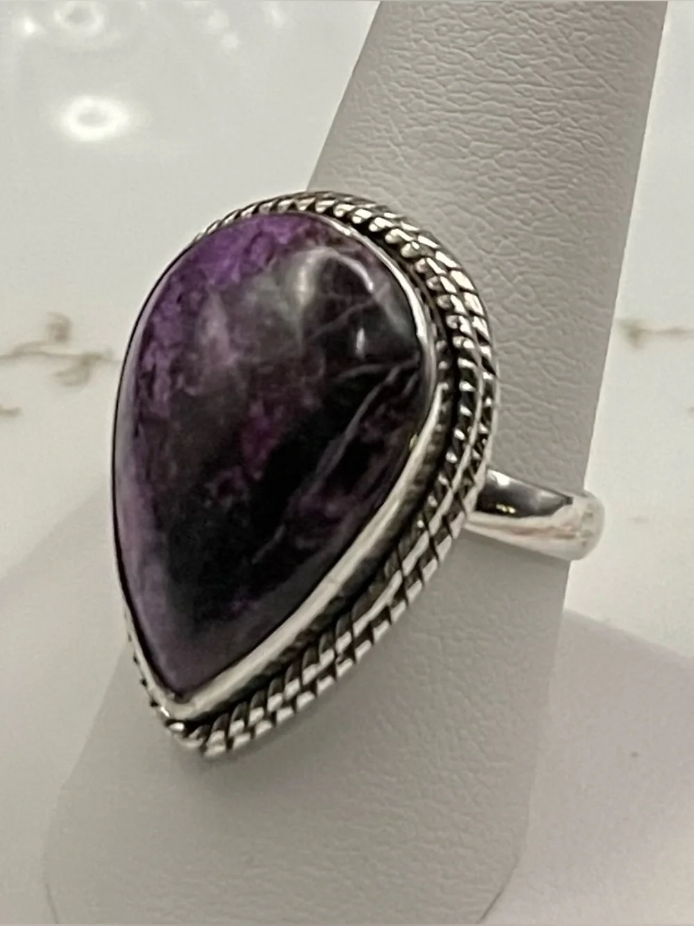 NWOT Vtg .925 SS Handmade Charoite Statement Ring size 9.  8.11 grams